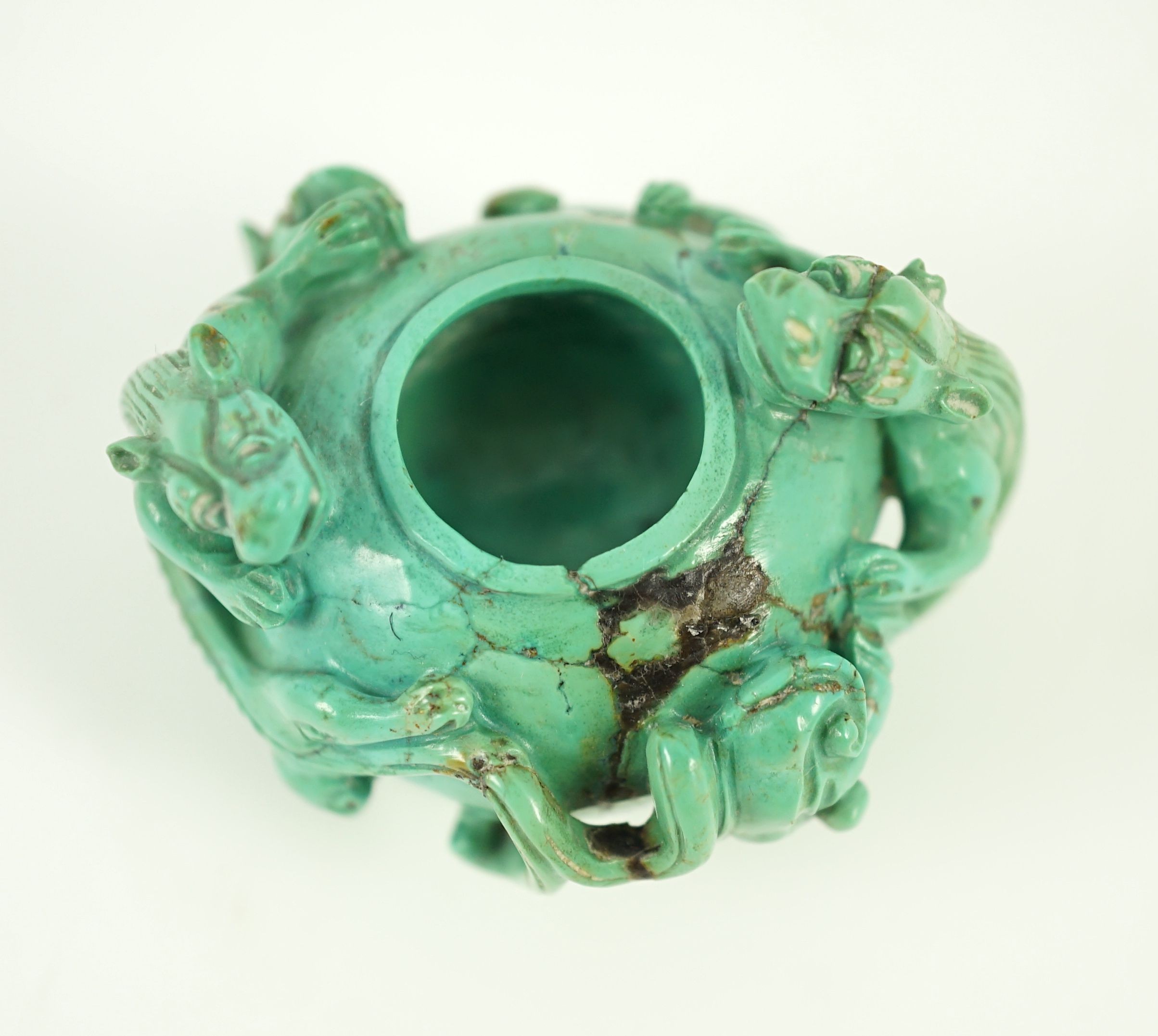 A small Chinese turquoise matrix waterpot, 18th/19th century 5.3 cm wide